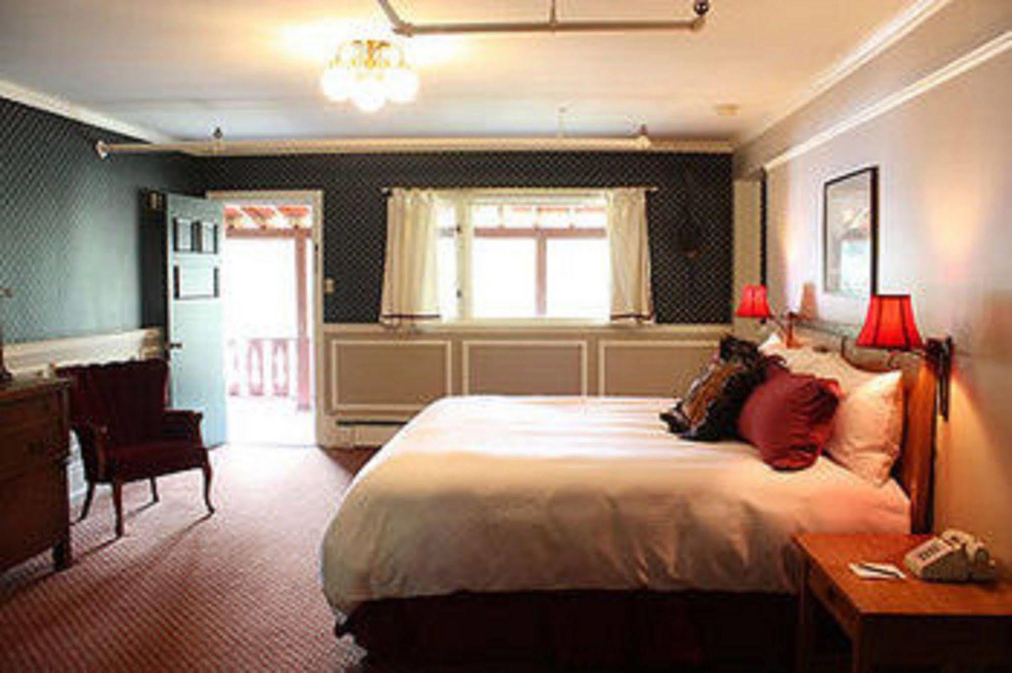 The Historic Redstone Inn מראה חיצוני תמונה